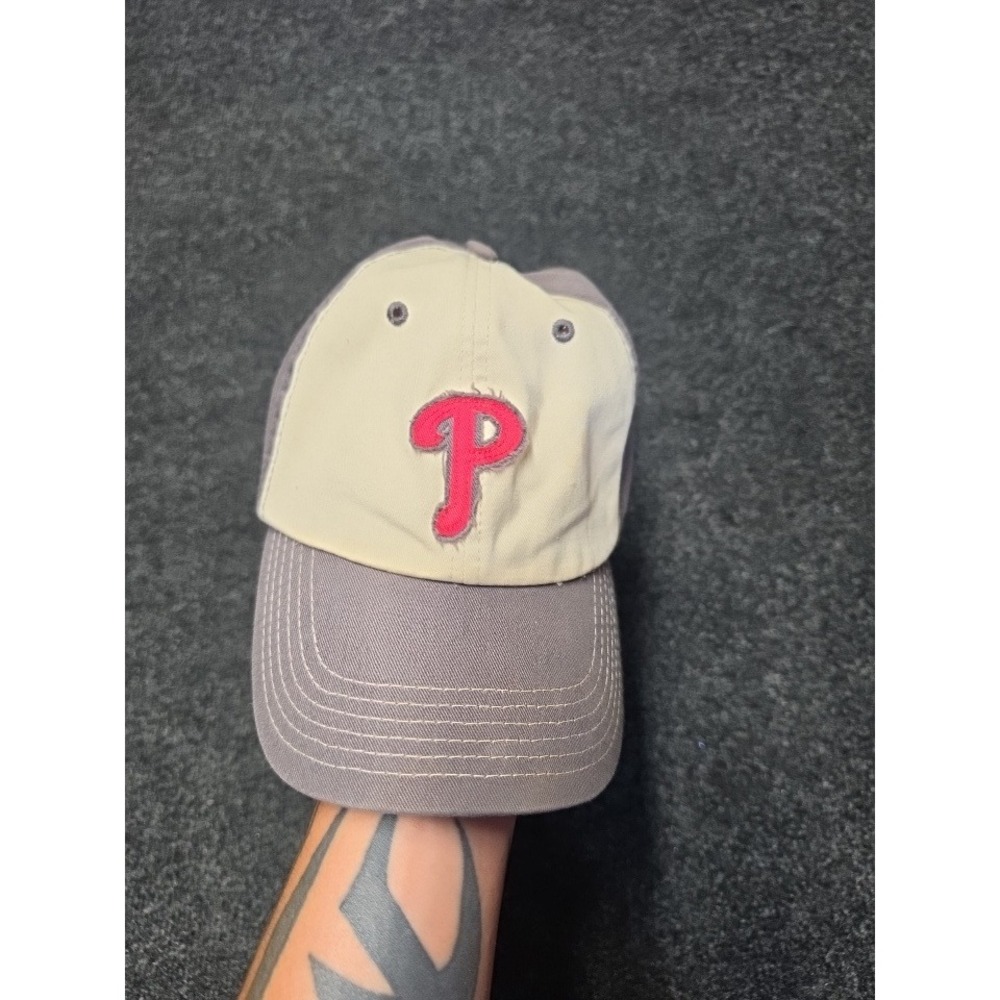 Philadelphia Phillies MLB Baseball Hat Grey Cream Red Distressed Logo Adjustable